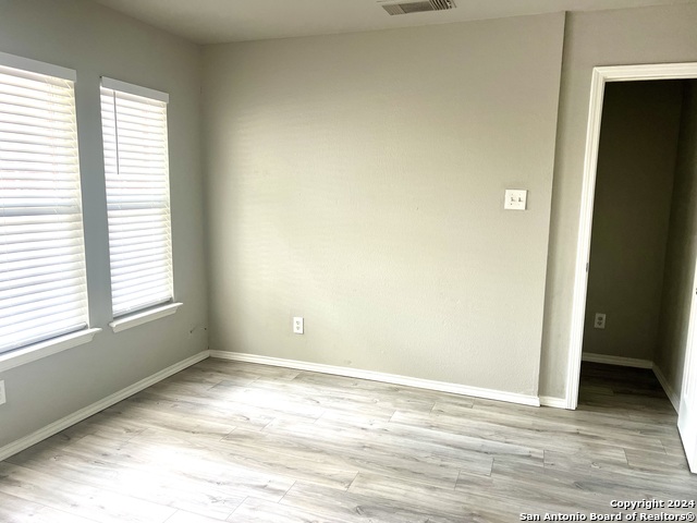 10406 Manor Crk Property Photo 2