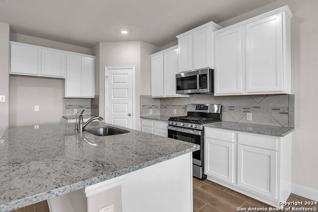 5114 Garden Field Property Photo 11