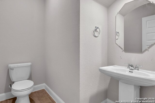 5118 Garden Field Property Photo 9