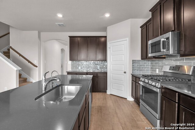 5118 Garden Field Property Photo 17