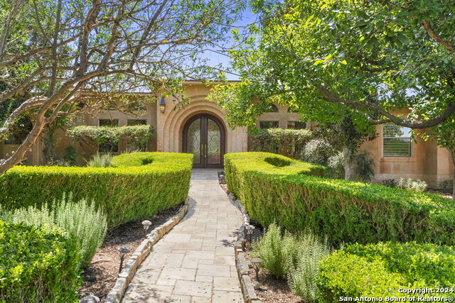 214 Greystone Circle Property Photo 1