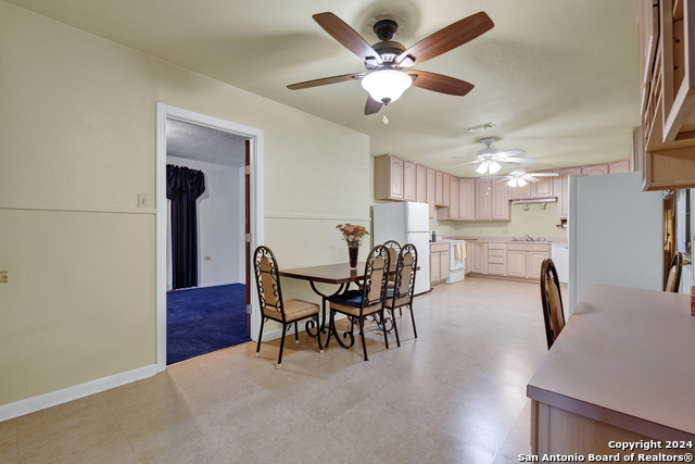 800 N Bishop Property Photo 15