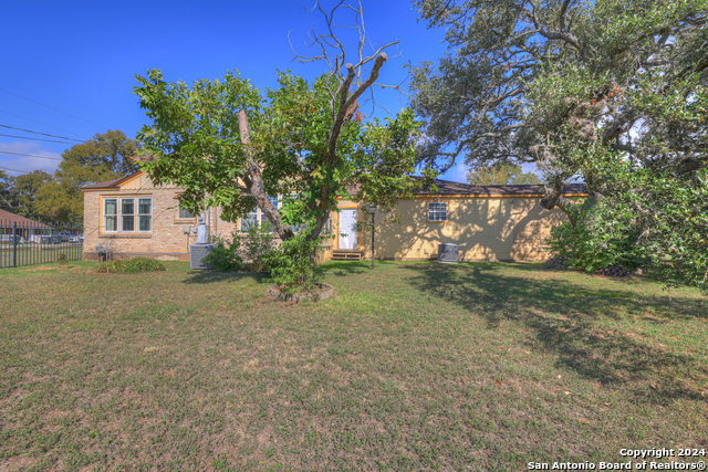 800 N Bishop Property Photo 35