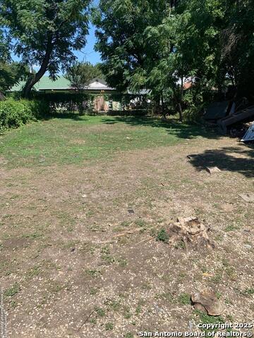 103 New York Pl Property Photo 6