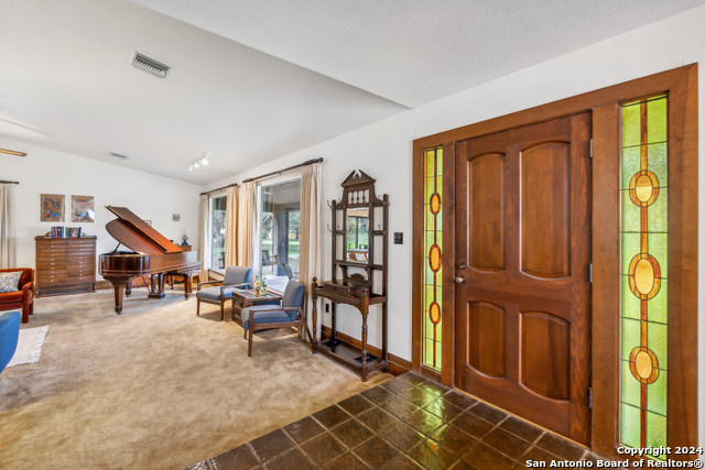 1809 Green Valley Rd Property Photo 3