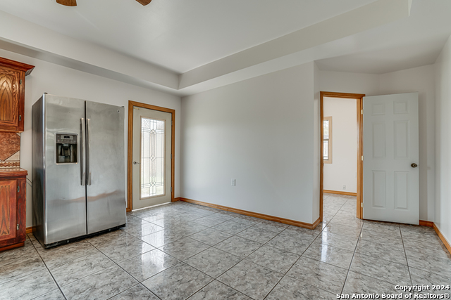 1129 Valeria Dr Property Photo 16