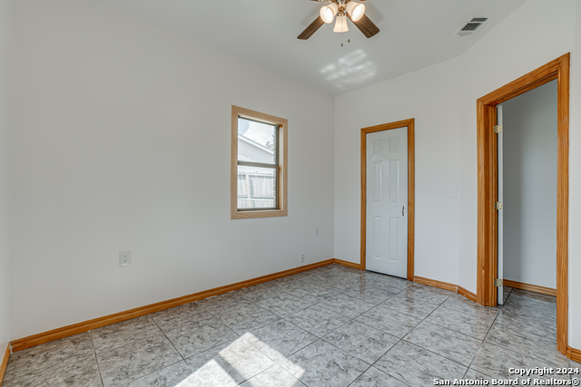 1129 Valeria Dr Property Photo 19