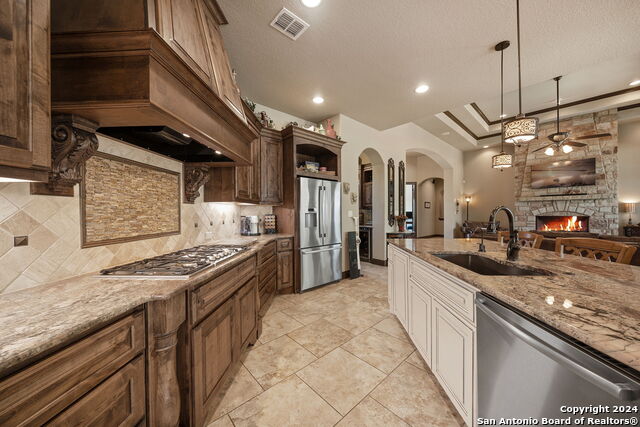 17022 Clovis Property Photo 19