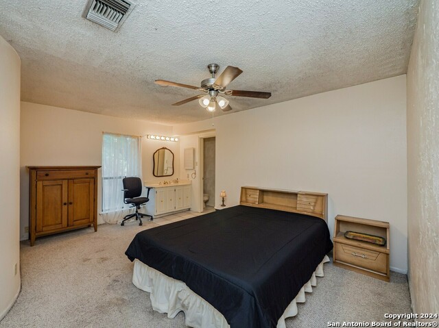 901 River Rd Property Photo 34
