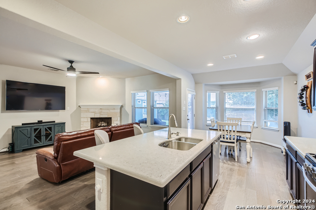 8919 Sage Stem Property Photo 5