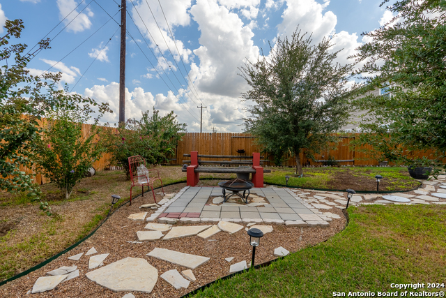 7206 Romaire Run Property Photo 4