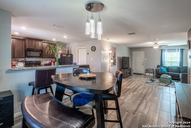 7206 Romaire Run Property Photo 26