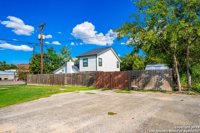 4050 Loop 534 Property Photo 21