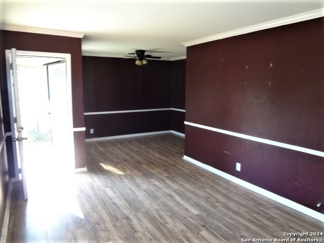 527 Pletz Dr Property Photo 15