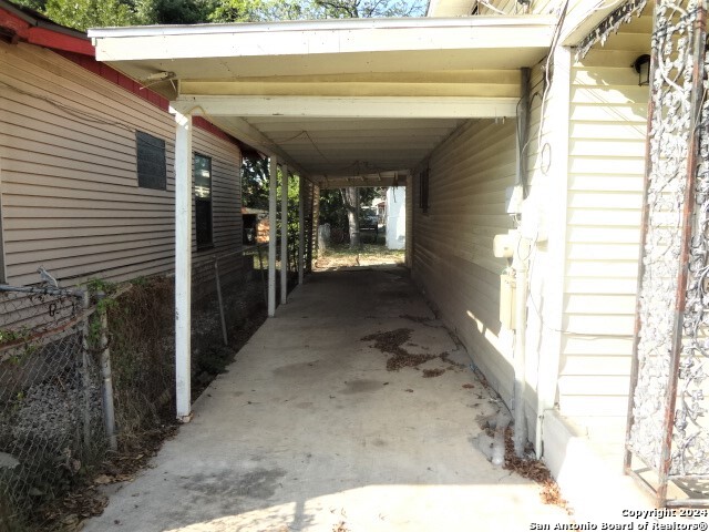 527 Pletz Dr Property Photo 23