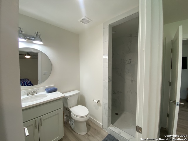 253 Carrie St. Property Photo 17
