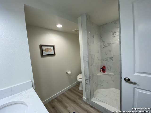 253 Carrie St. Property Photo 21