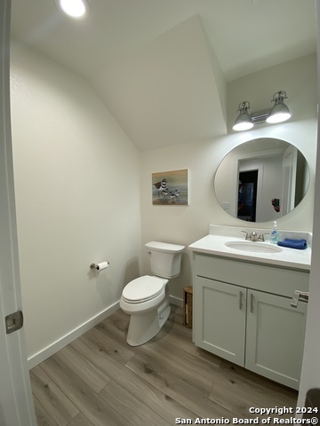 253 Carrie St. Property Photo 22