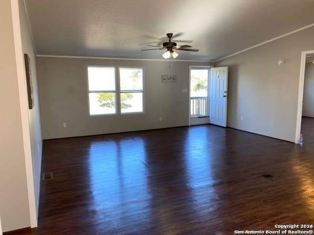 369 Thomas Property Photo 2