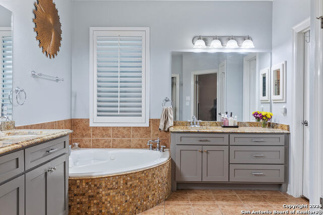 306 Persimmon Trl Property Photo 21
