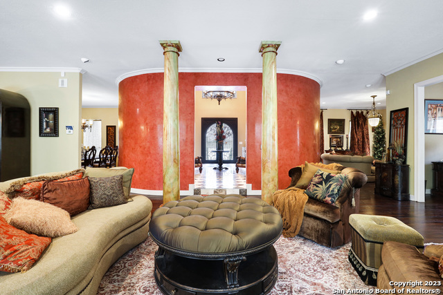 12439 Winding Branch Property Photo 8