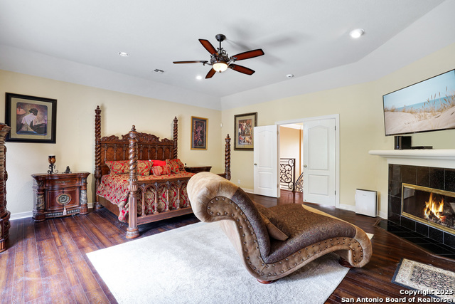 12439 Winding Branch Property Photo 27