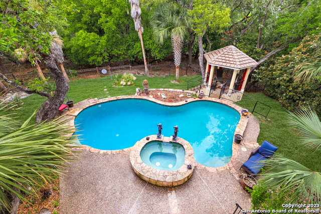 12439 Winding Branch Property Photo 29