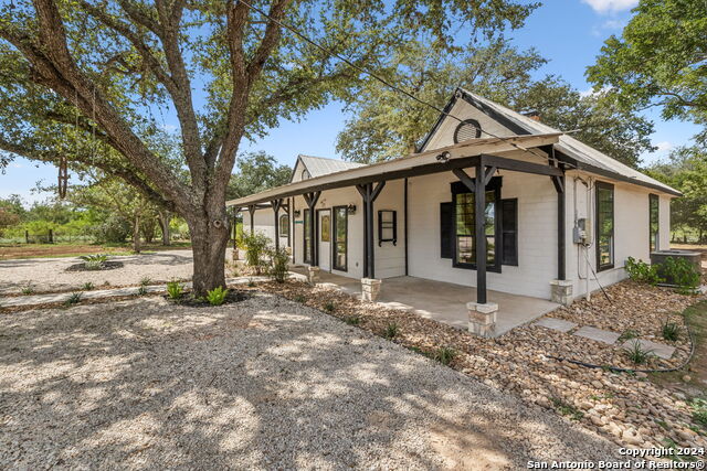 8013 New Sulphur Springs #2 Property Photo 2