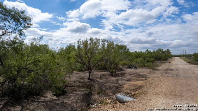 0 Pr 2743 Property Photo 8
