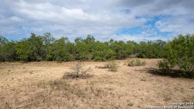 0 Pr 2743 Property Photo 17