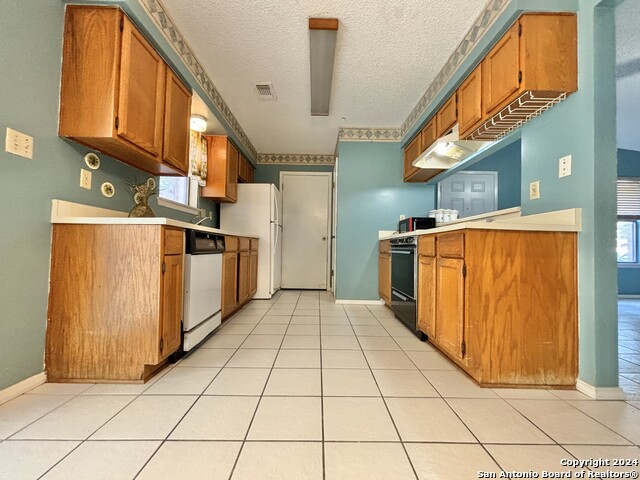 1745 Broadmoor Dr Property Photo 7