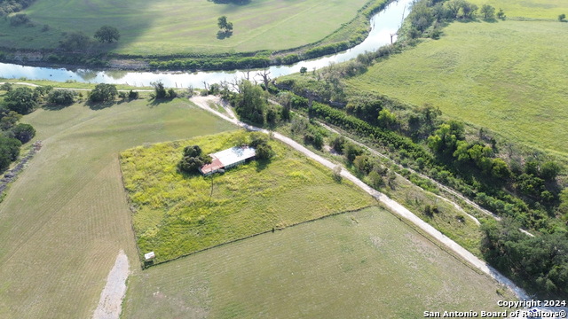 123 Tanglewood Trail Property Photo 7