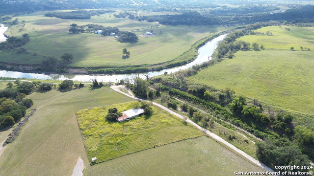 123 Tanglewood Trail Property Photo 8