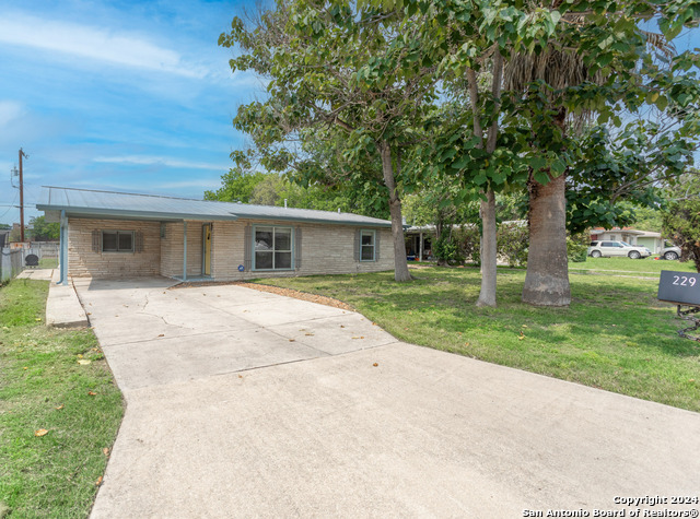 229 Weathercock Lane Property Photo 1