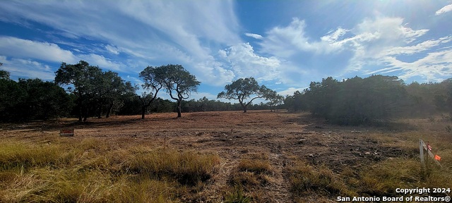 272 Restlesswind Property Photo 4