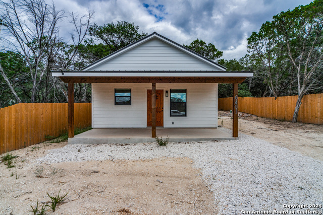 6401 Whartons Dock Property Photo 2