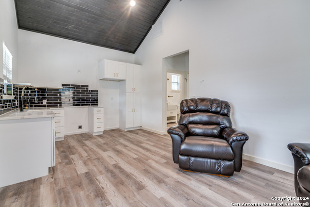 6401 Whartons Dock Property Photo 10