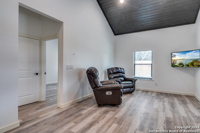 6401 Whartons Dock Property Photo 15