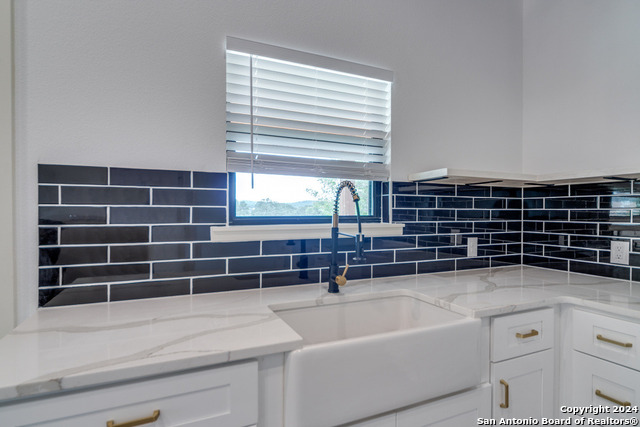 6401 Whartons Dock Property Photo 17