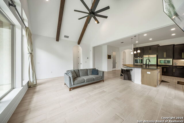 28310 Charlotte Cv Property Photo 7