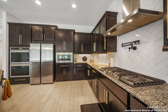 28310 Charlotte Cv Property Photo 10