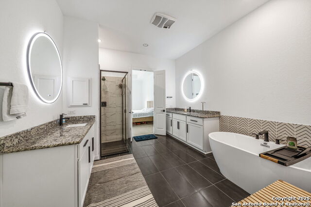 28310 Charlotte Cv Property Photo 19