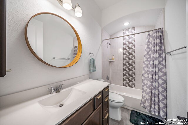28310 Charlotte Cv Property Photo 24