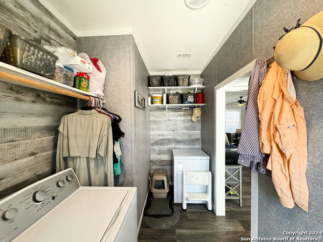 121 Private Road 5000 Property Photo 18