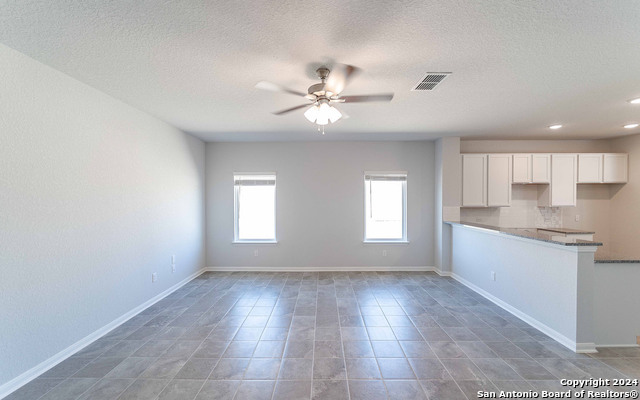 5215 Olene Flts Property Photo 3
