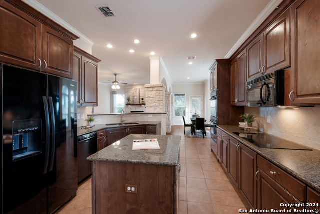 472 Lantana Mesa Property Photo 9
