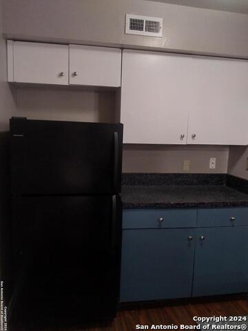 730 Howard St. Property Photo 2