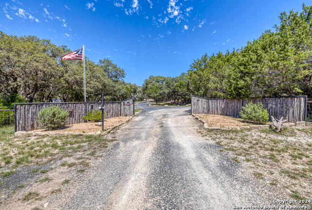 1023 Mariposa Ave Property Photo 40