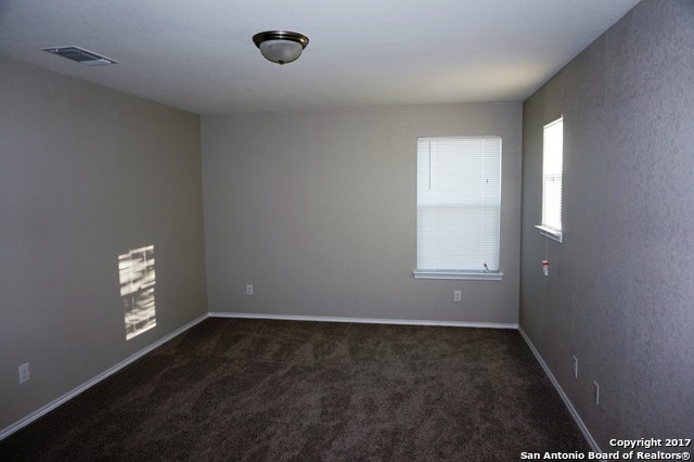 2610 Green Leaf Way Property Photo 11