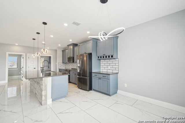 792 Lake Valley Property Photo 11